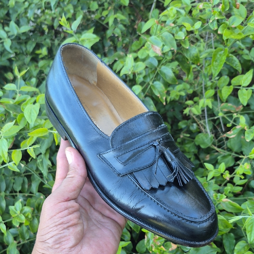 Caporicci (Italy) Men's Vintage Black Hand-Made Leather Tassel Slip-On Loafers